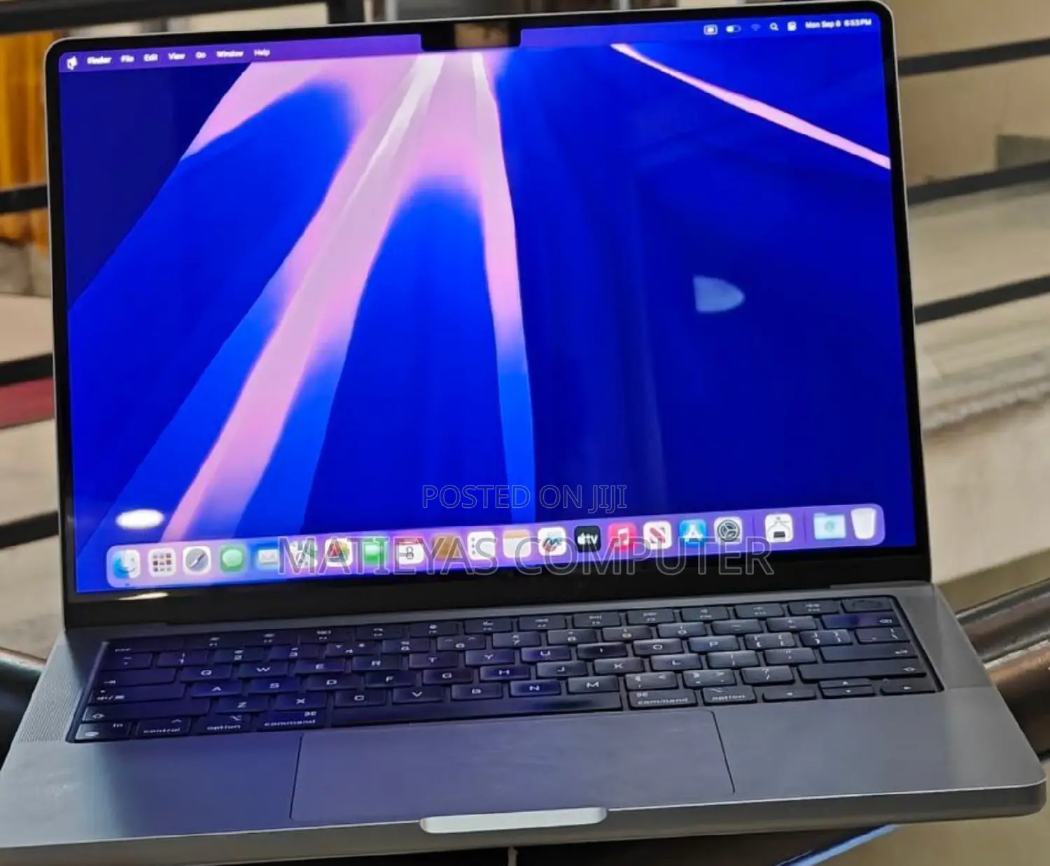 New Laptop Apple MacBook Pro M1 16GB Apple M1 SSD 1T
