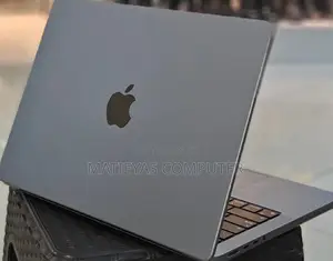 New Laptop Apple MacBook Pro M1 16GB Apple M1 SSD 1T