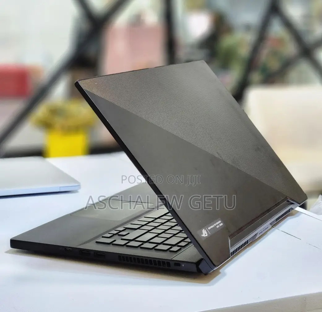 New Laptop Asus ROG Zephyrus G15 16GB Intel Core I7 SSD 512GB