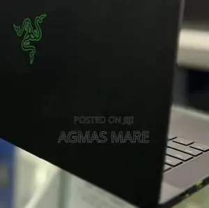 New Laptop Razer Blade 16GB AMD Ryzen 9 SSD 1T