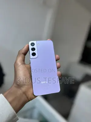 Photo - Samsung Galaxy S22 5G 128 GB Purple
