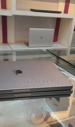 New Laptop Apple MacBook Pro M1 16GB Apple M1 Pro SSD 1T