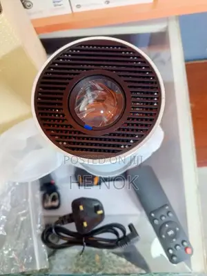 Hy300 Mini Projector Ultra Hd High Dynamic Range Projector