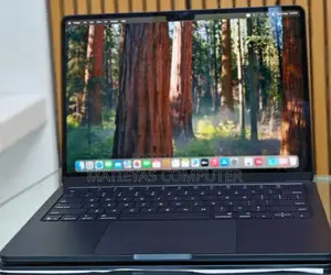 New Laptop Apple MacBook Air 2024 M3 13-Inch 16GB Apple M3 SSD 256GB