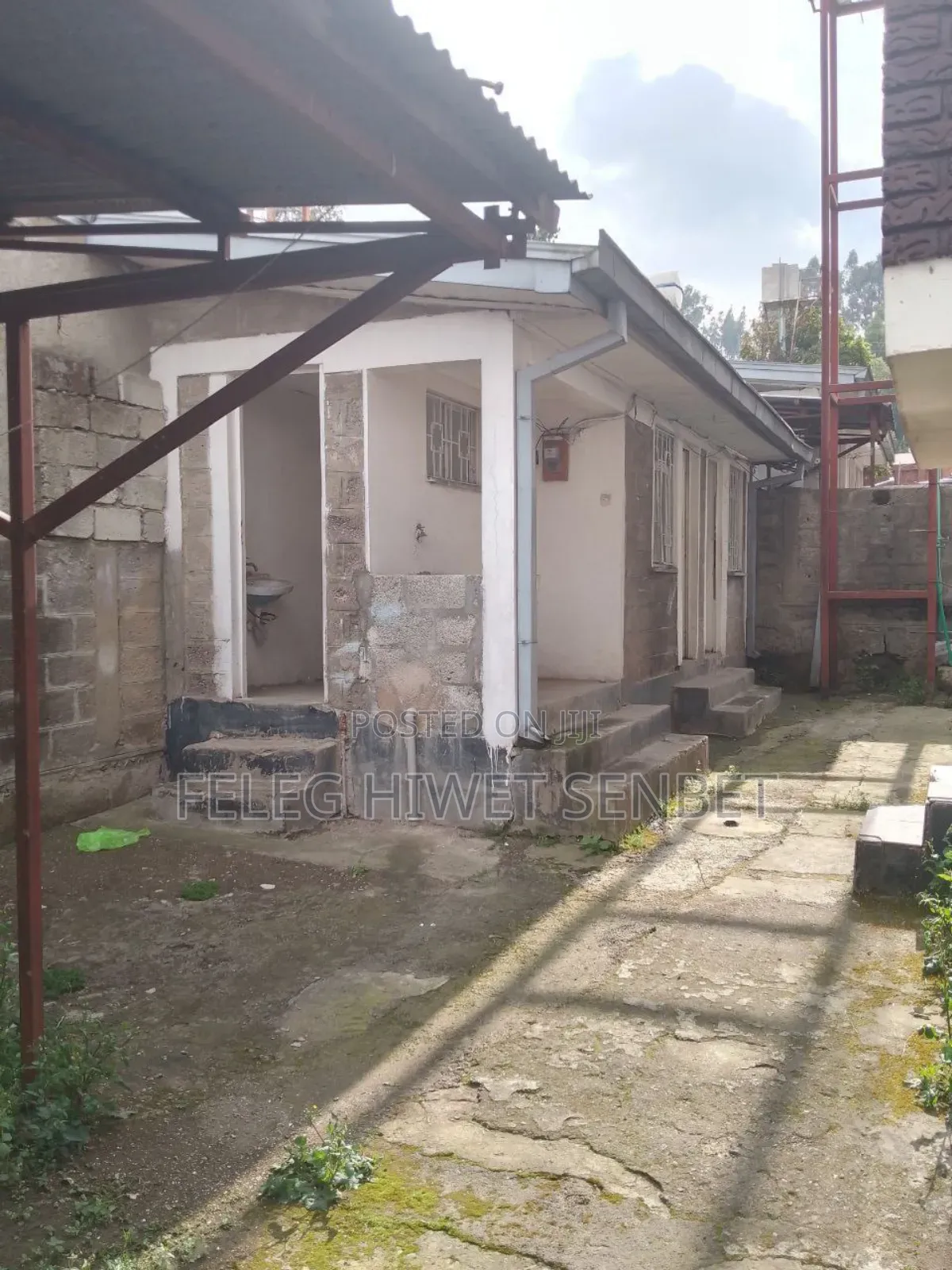 Furnished 3bdrm House in አአ, Bole for sale