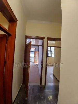 Furnished 5bdrm Villa in አአ, Bole for sale