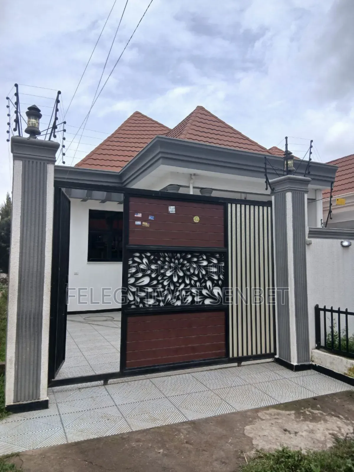 Furnished 5bdrm Villa in አአ, Bole for sale