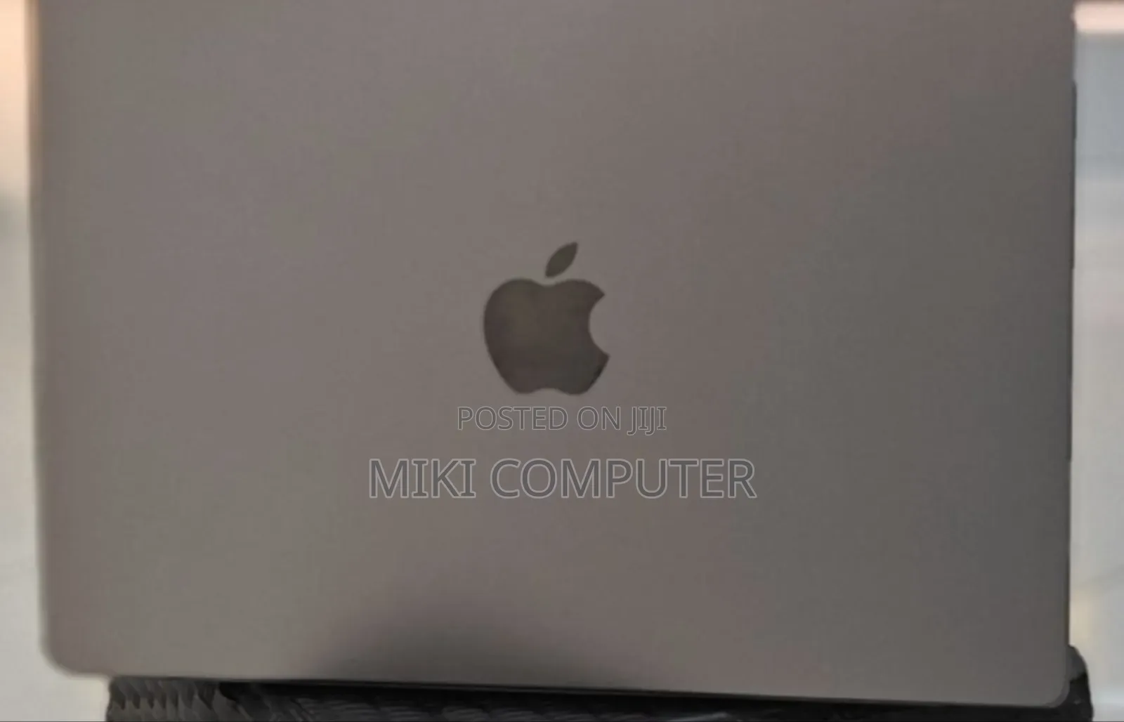 New Laptop Apple MacBook Pro M1 16GB Intel SSD 512GB