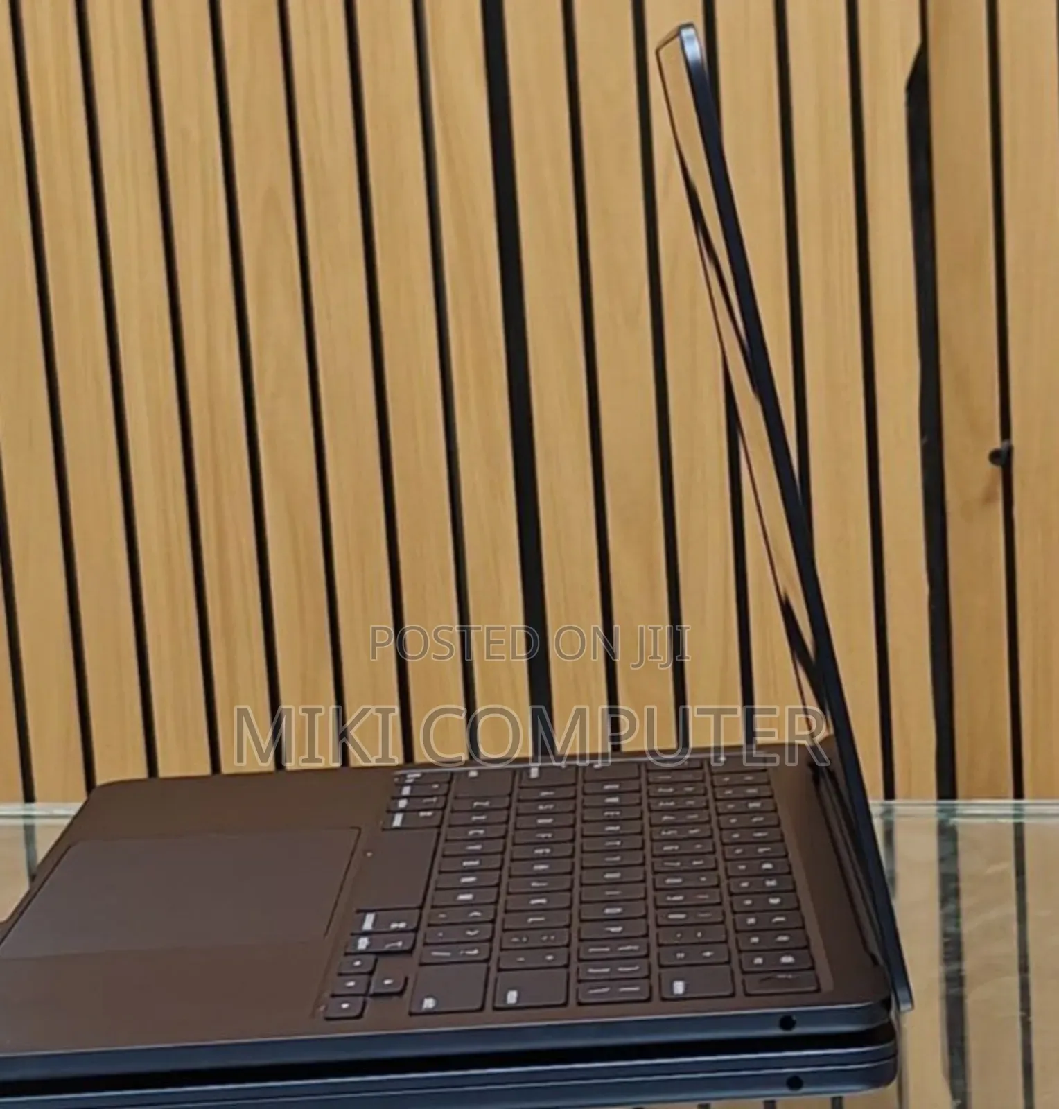 New Laptop Apple MacBook Pro 2024 M4 14-Inch 16GB Intel SSD 256GB