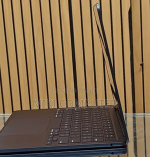 Photo - New Laptop Apple MacBook Pro 2024 M4 14-Inch 16GB Intel SSD 256GB