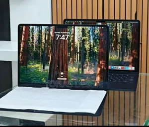 New Laptop Apple MacBook Air 2025 M4 13-inch 16GB SSD 256GB