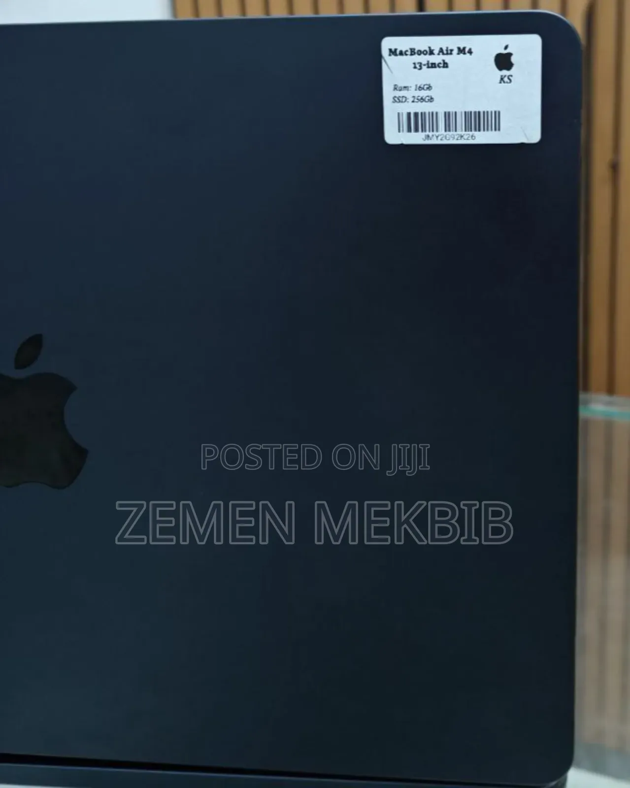 New Laptop Apple MacBook Pro 2024 M4 14-Inch 16GB SSD 1T