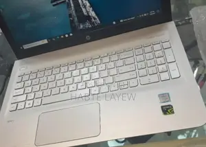 New Laptop HP Envy X360 8GB Intel Core I5 SSD 128GB