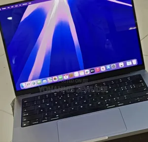 New Laptop Apple MacBook Pro 2020 M1 16GB Apple M1 Pro SSD 1T