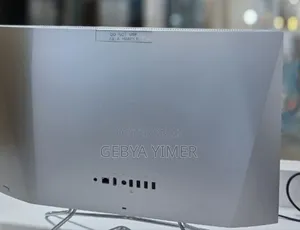 New Laptop HP OmniStudio X All-in-One 16GB AMD Ryzen 5 SSD 512GB