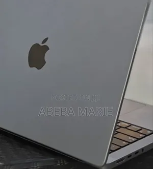 New Laptop Apple MacBook Pro M1 16GB Apple M1 Pro SSD 1T