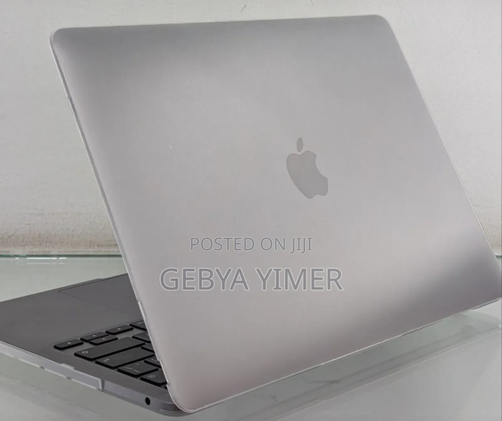 New Laptop Apple MacBook Pro M1 8GB Apple M1 SSD 256GB