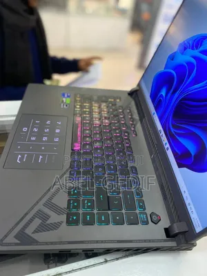 New Laptop Asus ROG Strix G16 G614 16GB Intel Core i7 SSD 1T