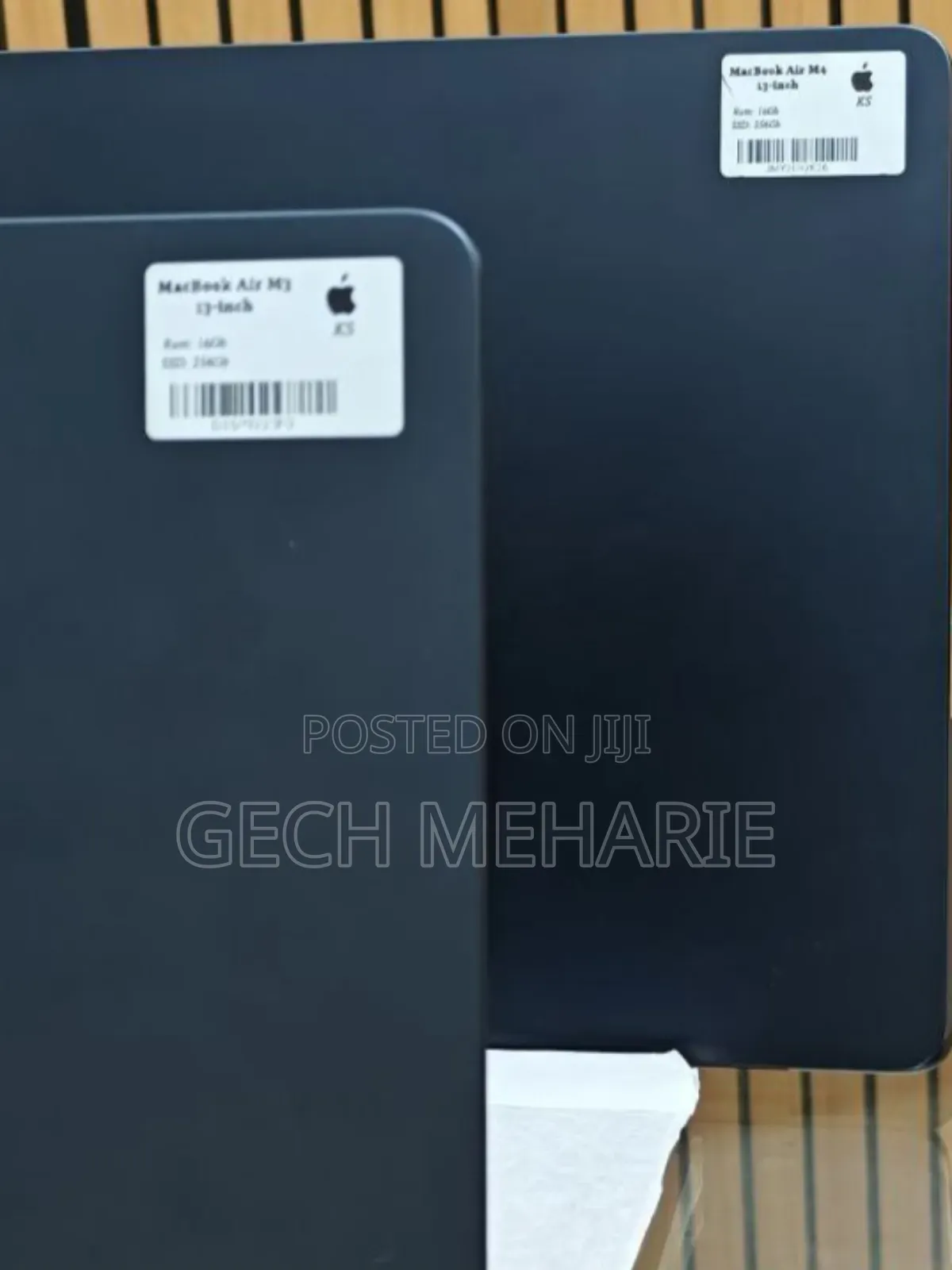 New Laptop Apple MacBook Air 2024 M3 13-Inch 16GB Apple M3 SSD 256GB