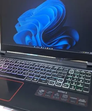 New Laptop Acer Nitro 5 12GB Intel Core i5 SSD 512GB
