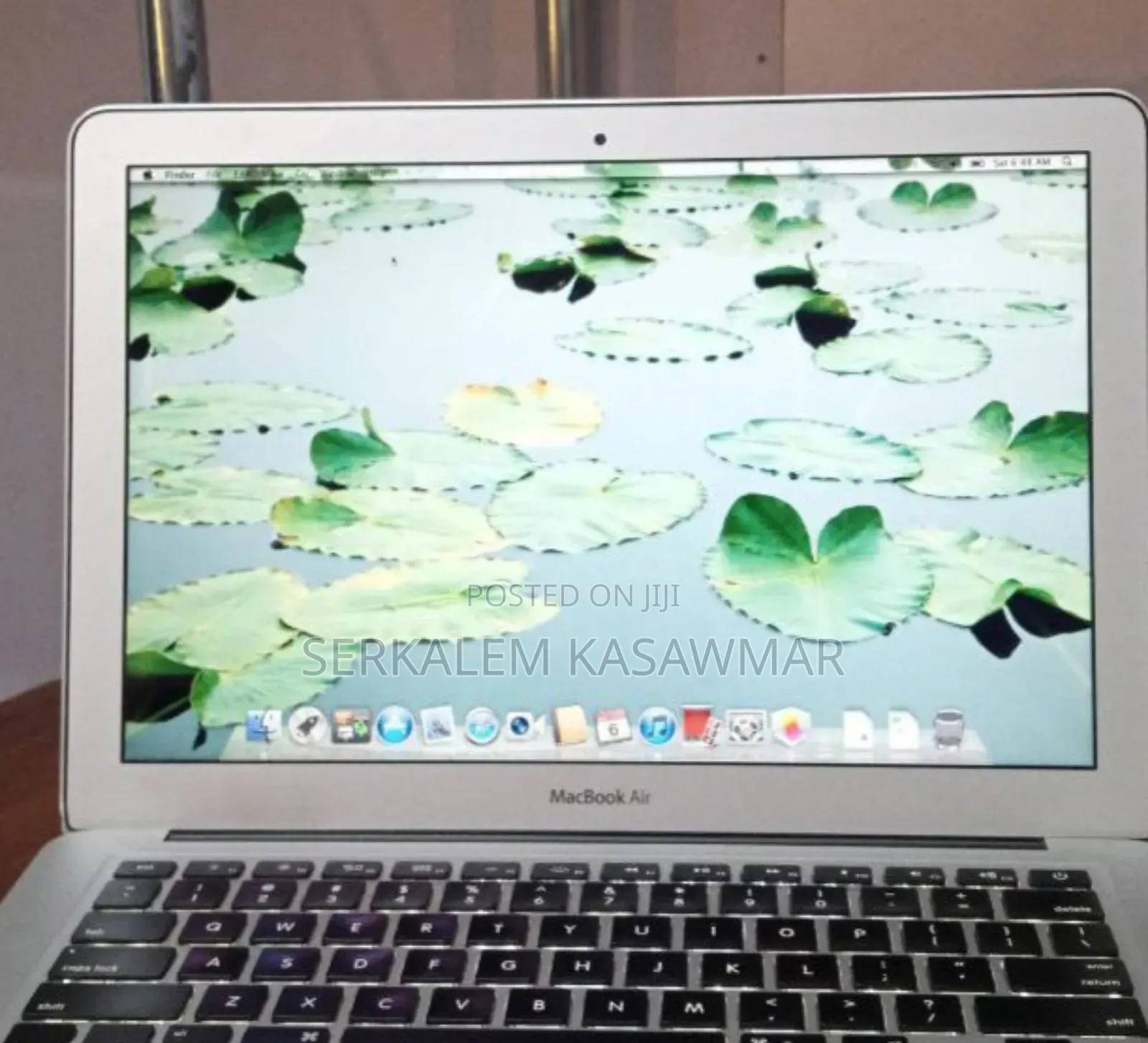 New Laptop Apple MacBook Air 2011 4GB Intel Core i5 SSD 128GB