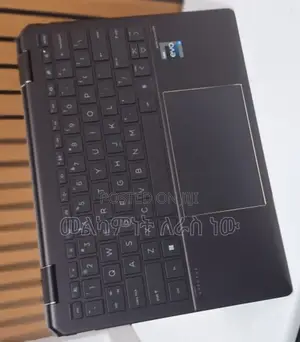 New Laptop HP Spectre X360 8GB Intel Core i5 SSD 1T