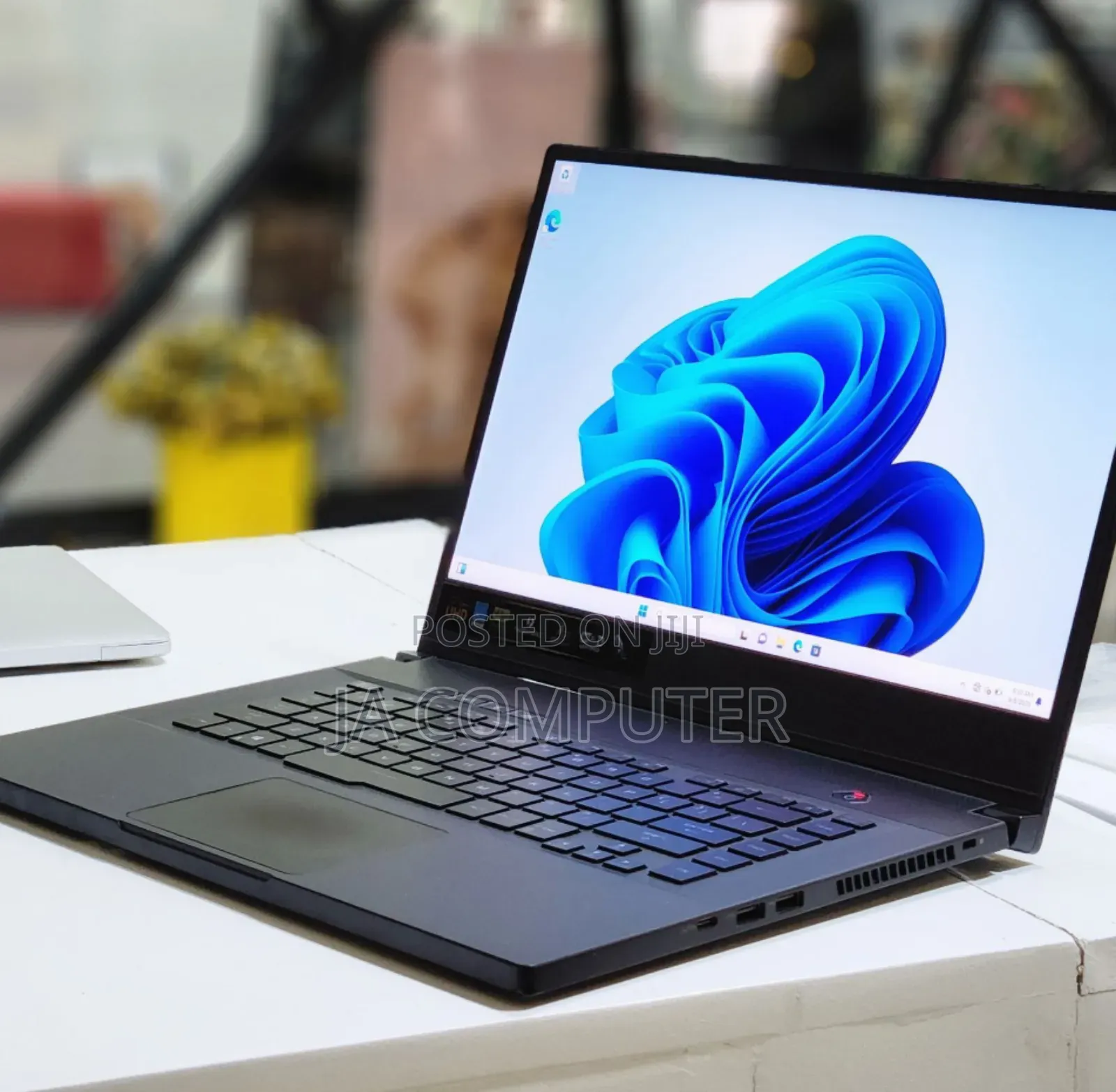 New Laptop Asus ROG Zephyrus G15 16GB Intel Core I7 SSD 512GB