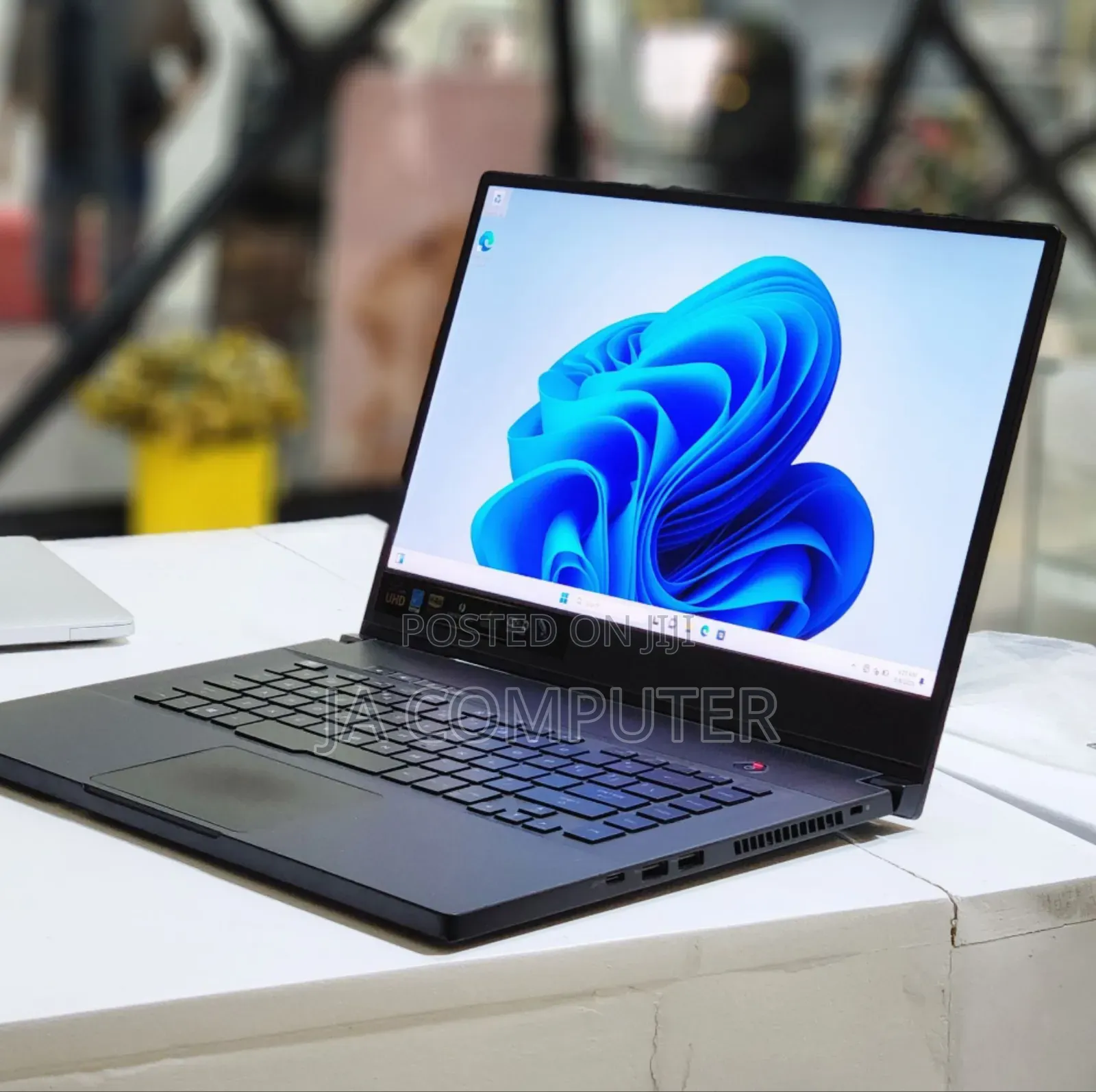 New Laptop Asus ROG Zephyrus G15 16GB Intel Core I7 SSD 512GB