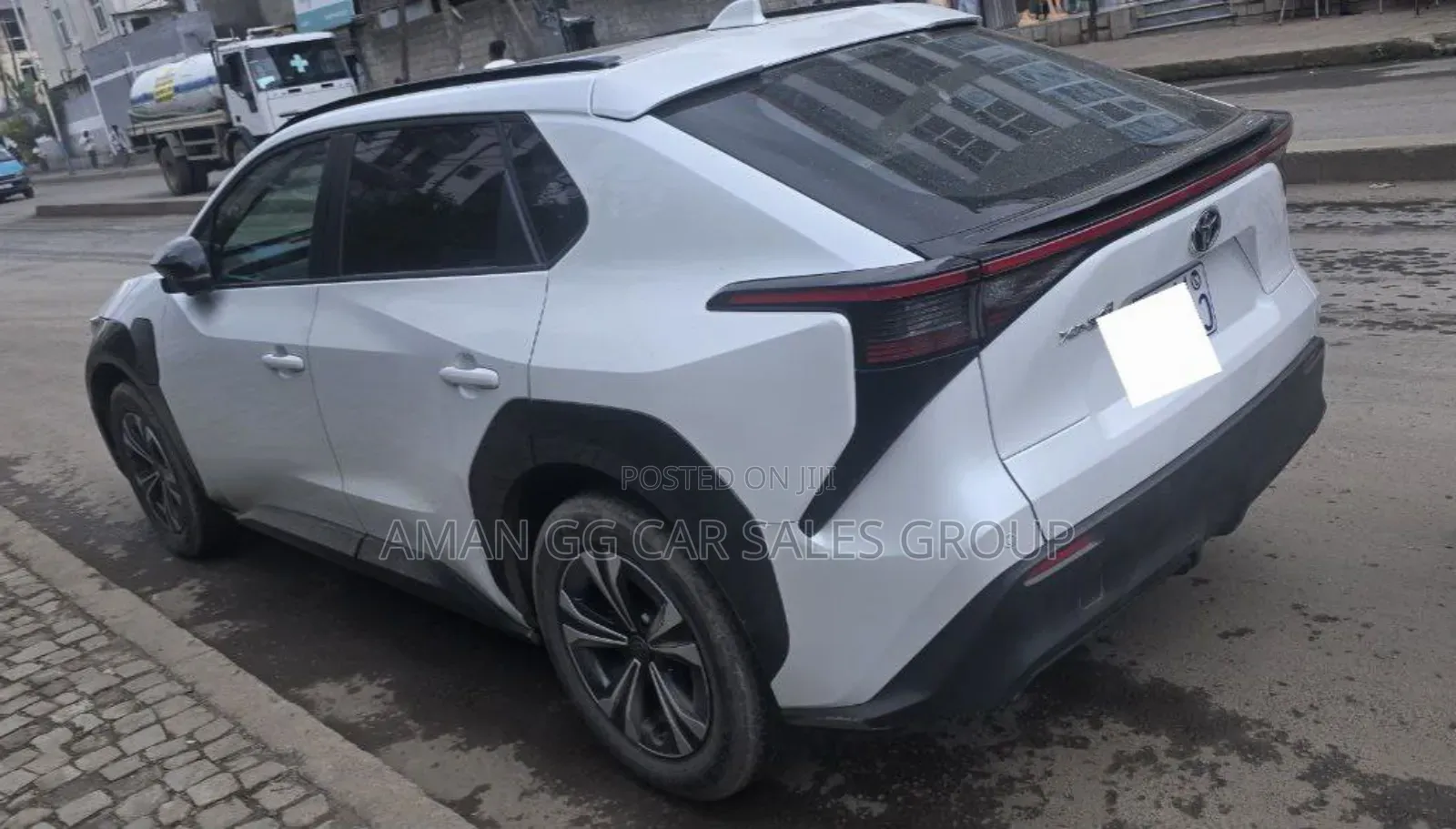 Toyota bZ4X 2023 White