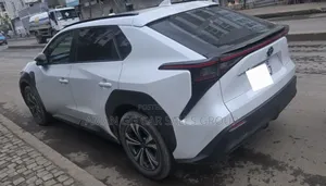 Toyota bZ4X 2023 White