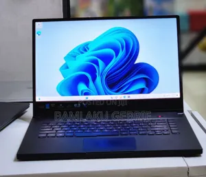 New Laptop Asus ROG Zephyrus G15 16GB Intel Core I7 SSD 512GB