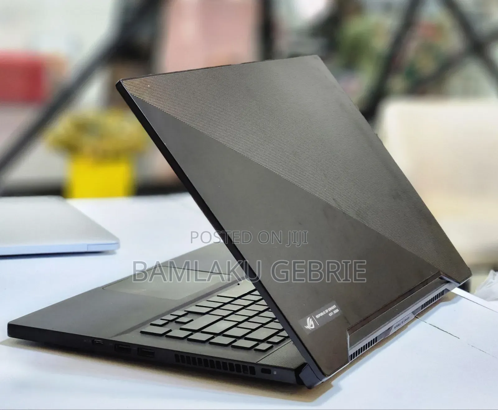 New Laptop Asus ROG Zephyrus G15 16GB Intel Core I7 SSD 512GB