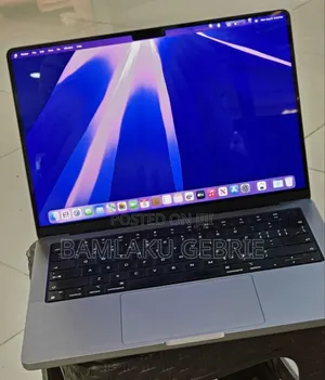 New Laptop Apple MacBook Pro M1 16GB Apple M1 Pro SSD 1T