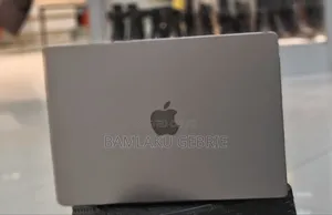 New Laptop Apple MacBook Pro M1 16GB Apple M1 Pro SSD 1T