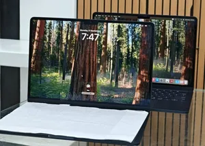 Photo - New Laptop Apple MacBook Air 2025 M4 13-Inch 16GB Apple M4 SSD 256GB