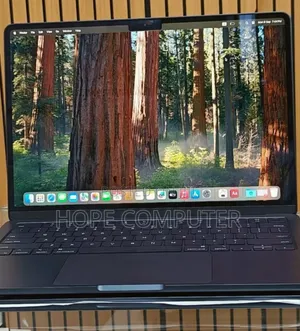 New Laptop Apple MacBook Air 2025 M4 13-Inch 16GB Apple M4 SSD 256GB