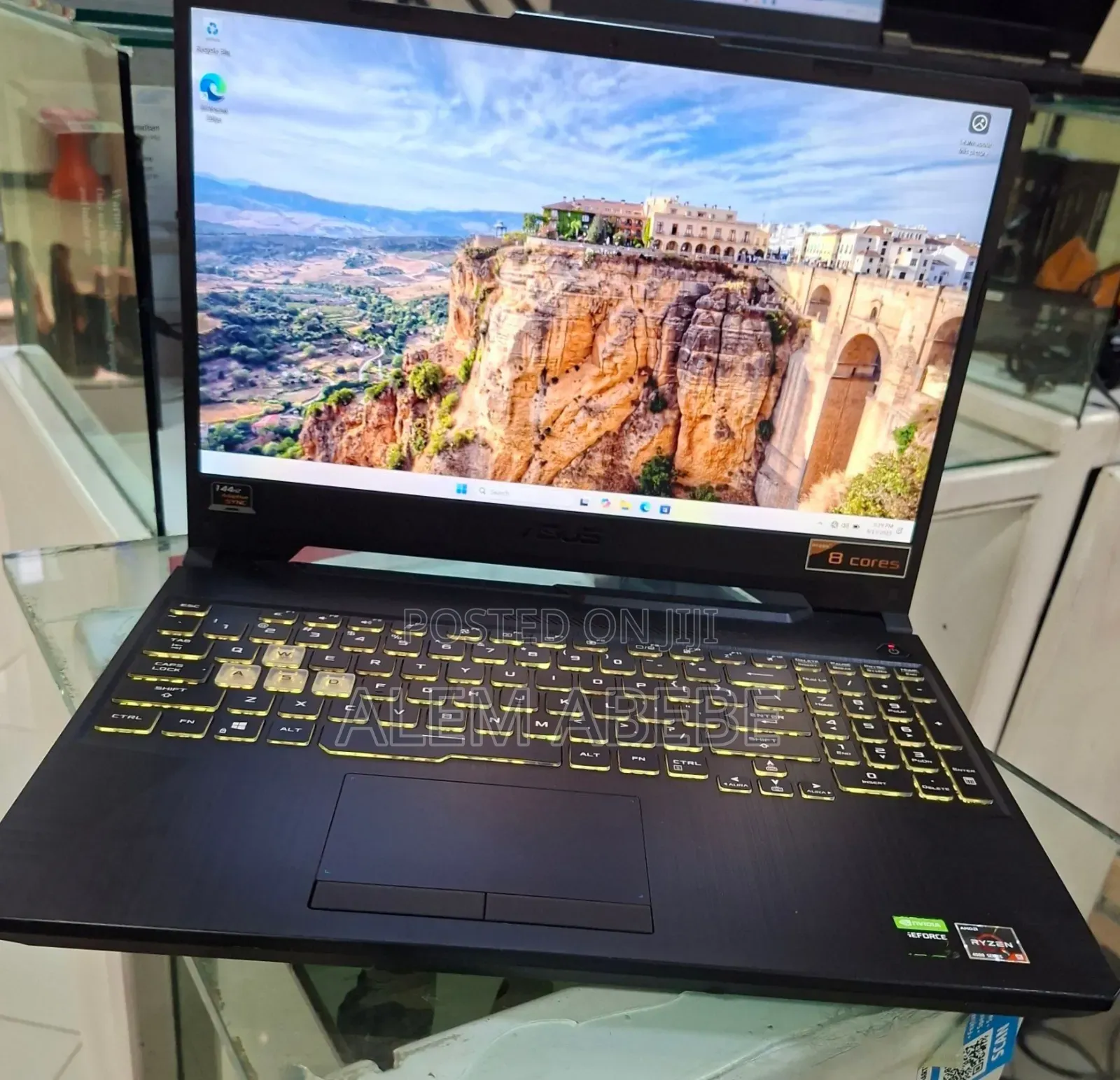 New Laptop Asus TUF Gaming A15 32GB AMD Ryzen 7 SSD 512GB