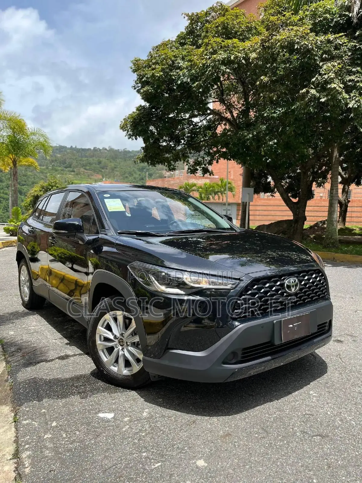 New Toyota Corolla Cross Hybrid 2024 Black