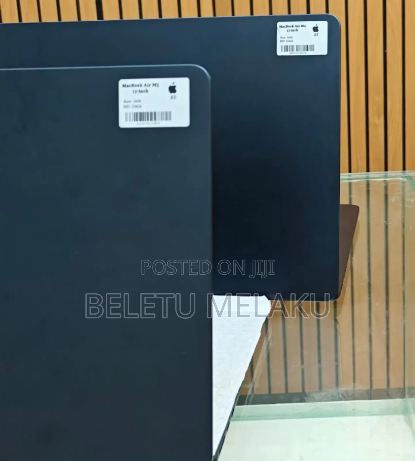 New Laptop Apple MacBook Air 2024 M3 13-Inch 16GB Apple M3 SSD 256GB