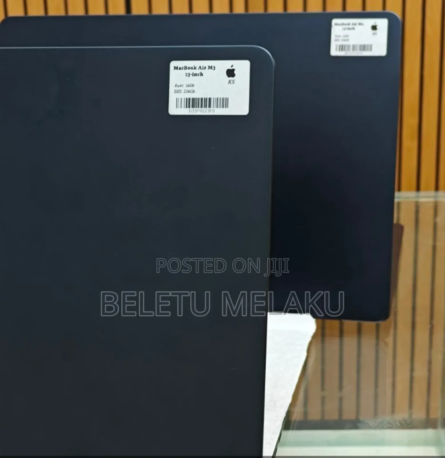 New Laptop Apple MacBook Air 2024 M3 13-Inch 16GB Apple M3 SSD 256GB