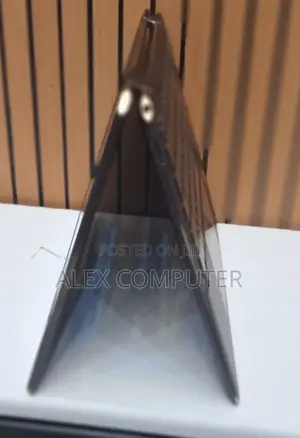 New Laptop HP Spectre 14 16GB Intel Core I5 SSD 1T