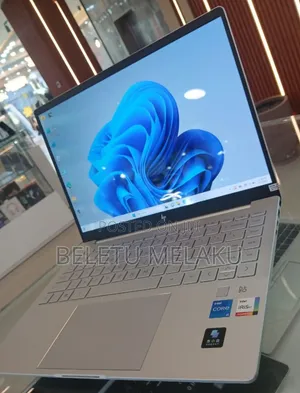 New Laptop HP Pavilion 14 16GB Intel Core i5 SSD 1T