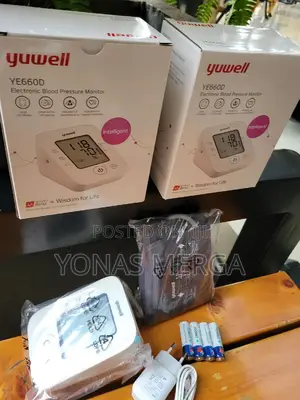 Photo - Blood Pressure Monitor殯∞Bp Monitor宝∆Attach Cuff, Start, Measure - Done