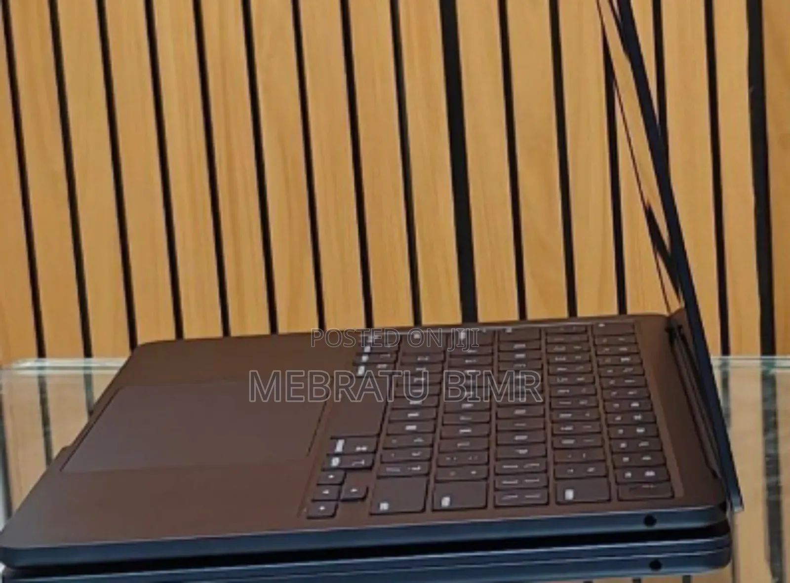 New Laptop Apple MacBook Air 2025 M4 13-Inch 16GB Apple M4 SSD 256GB