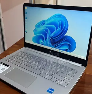 New Laptop HP Stream Notebook 8GB Intel Core i3 SSD 256GB