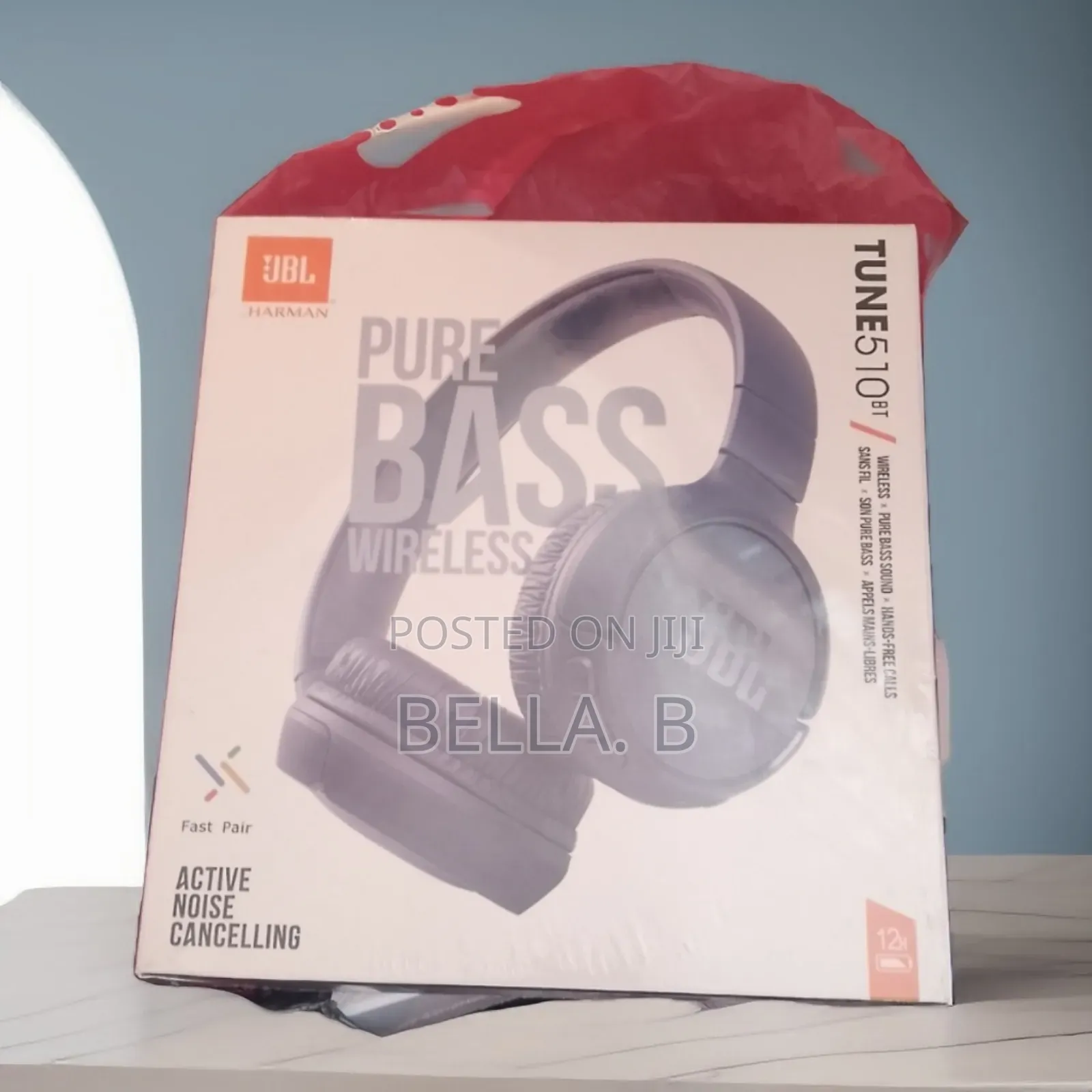 Brand New 510bt JBL Headset: Designed for Music Lovers and Travelers.