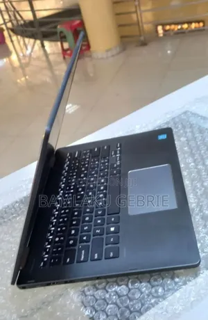 New Laptop Dell Latitude 3380 8GB Intel Core I5 SSD 256GB