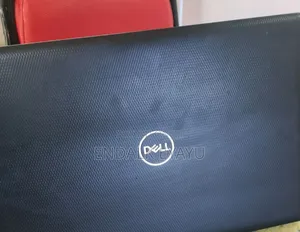 New Laptop 8GB Intel Core I7 HDD 1T