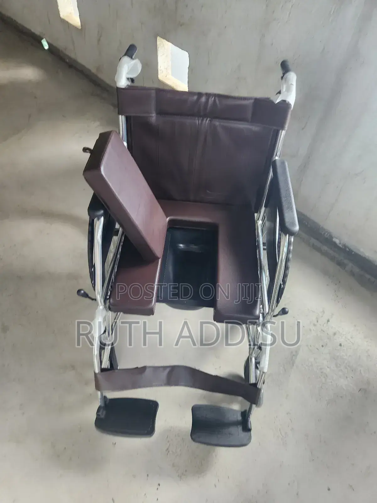 Commode Wheelchair名為wheelchair發短toilet Wheelchair建立wheelchair New