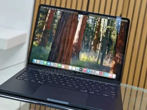 New Laptop Apple MacBook Air 2024 M3 13-inch 16GB Apple M3 SSD 256GB